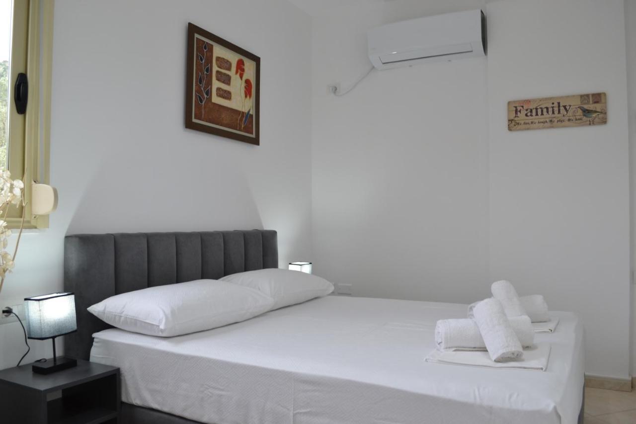 Flowers & Green 2 Bedrooms Apartment & Box Garage Vlorë Exterior foto